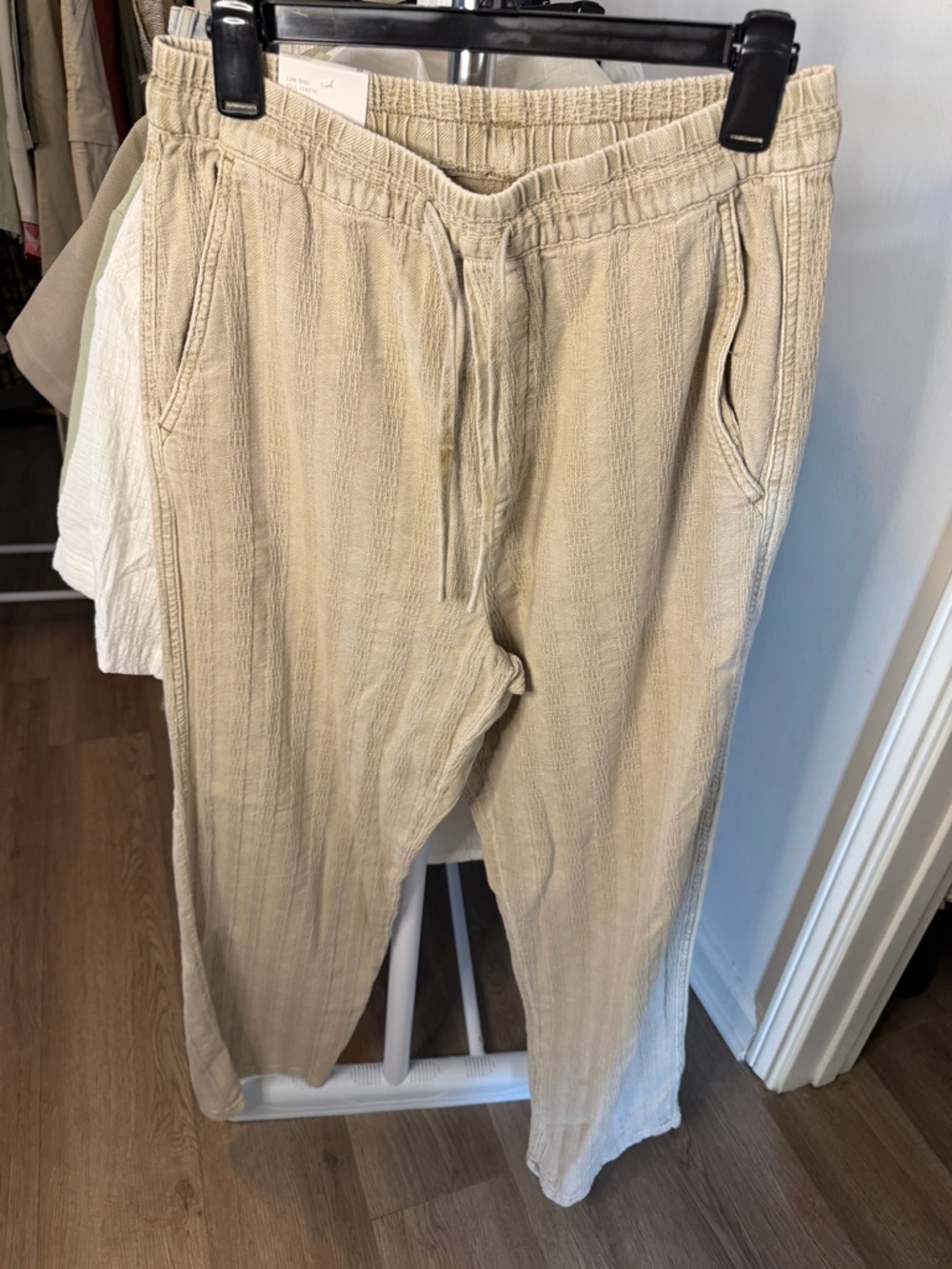 Zara Beige Textured Drawstring Joggers